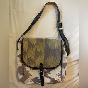 Vintage Will Leather Goods Dhurrie Messenger Bag